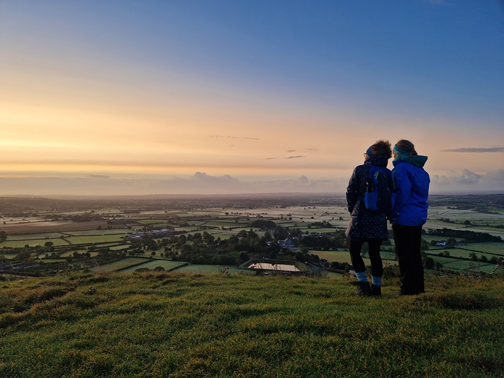 Avalon_carousell-1 2